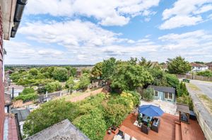 Outlook to the rear- click for photo gallery